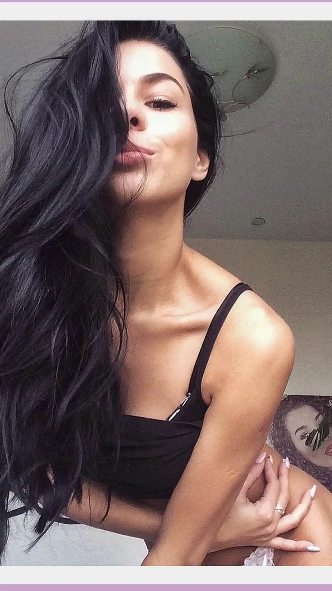 İstanbul escort makalesi için kütüphane görseli 24, 01 portre