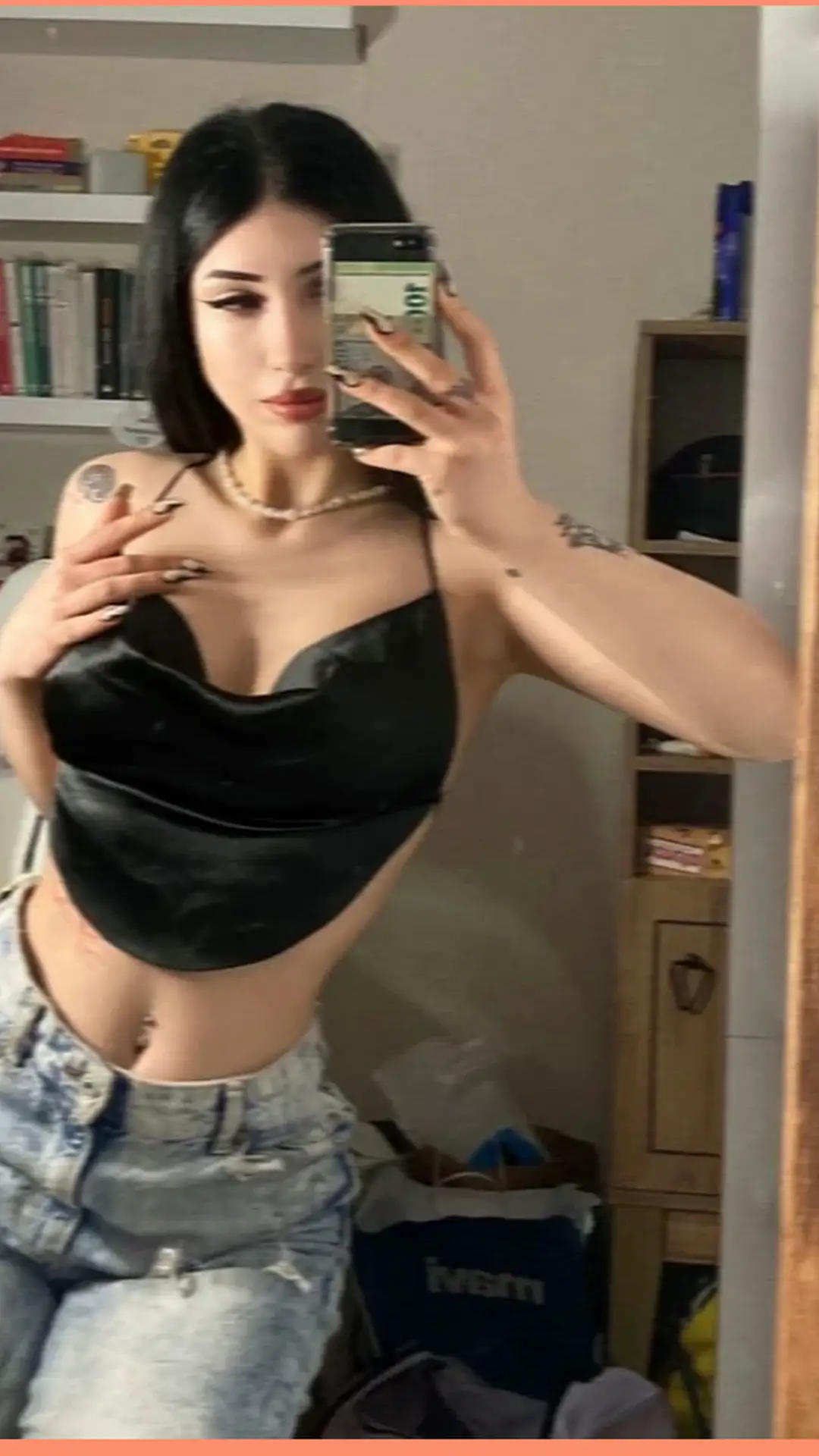 İstanbul escort makalesi için kütüphane görseli 25, 01 portre