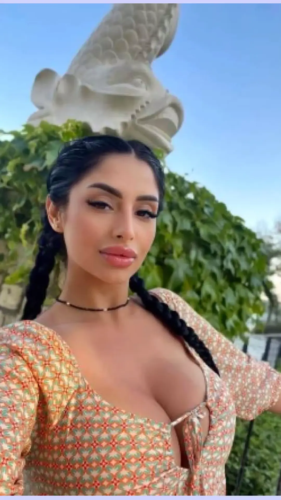 İstanbul escort makalesi için kütüphane görseli 34, 01 portre